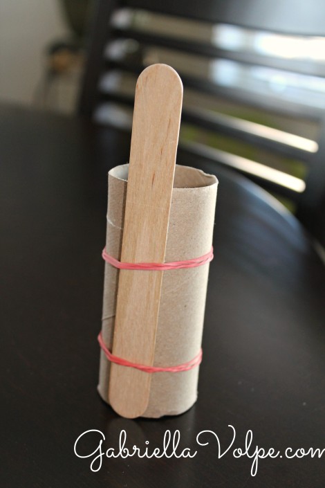 Loom for knitting practice - one prong