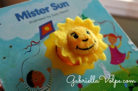 Puppet book - Books for the child with special needs
